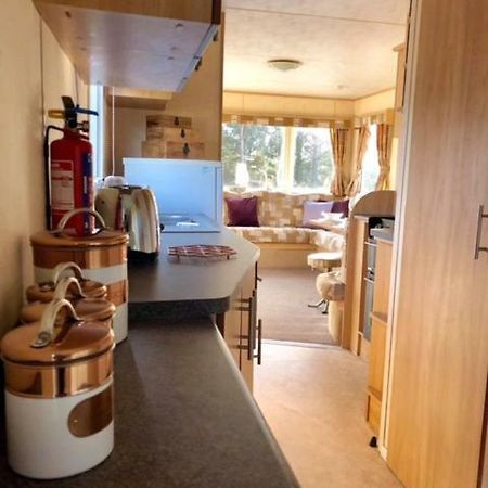 Caravan 50. Nairn Lochloy Holiday Park Eksteriør billede